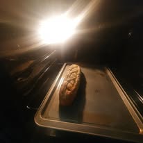 full baguette garlic baguette